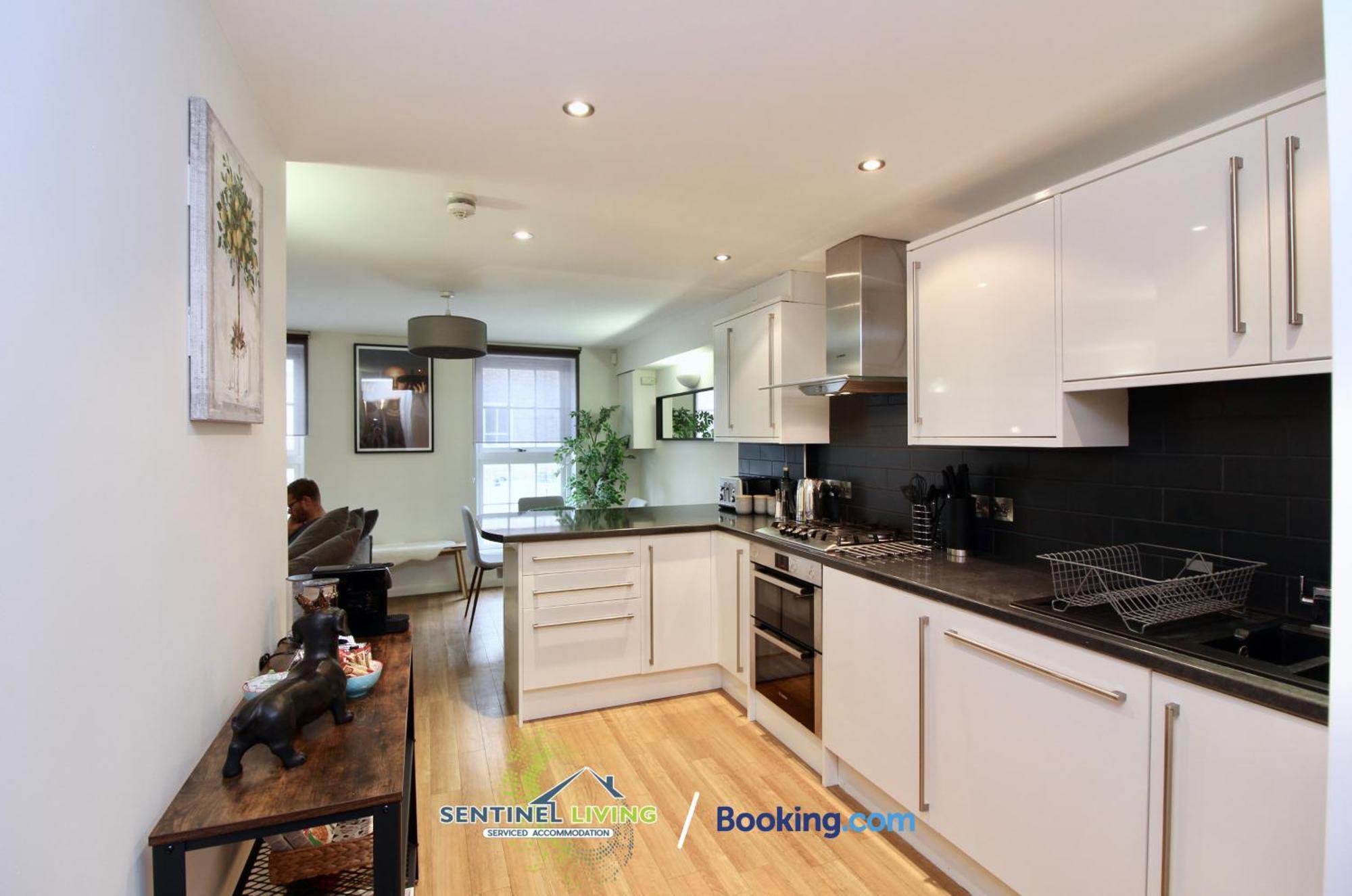 Apartamento Windsor Flat 2 Bed By Sentinel Living With Free Wifi And Parking Exterior foto