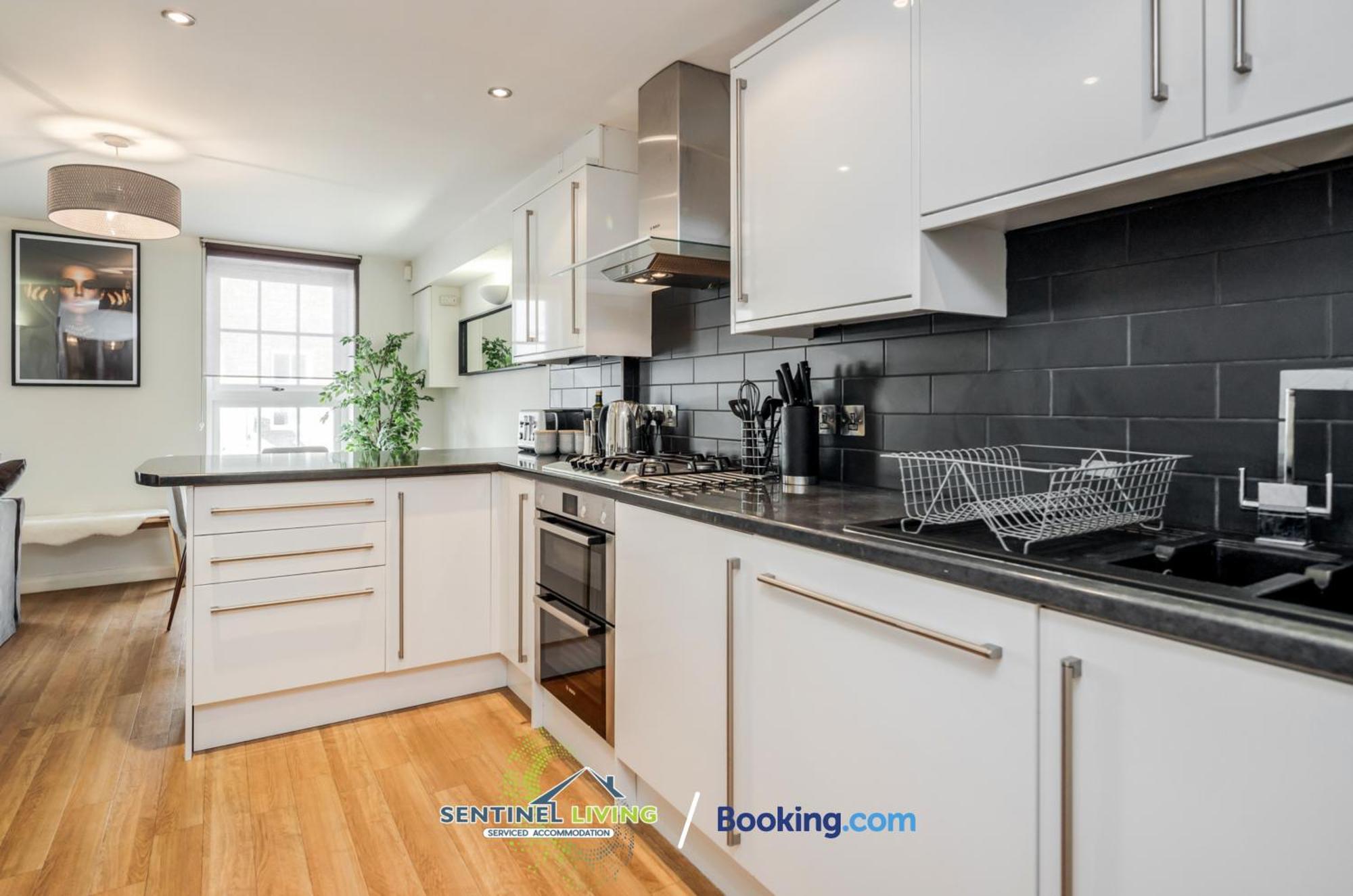 Apartamento Windsor Flat 2 Bed By Sentinel Living With Free Wifi And Parking Exterior foto