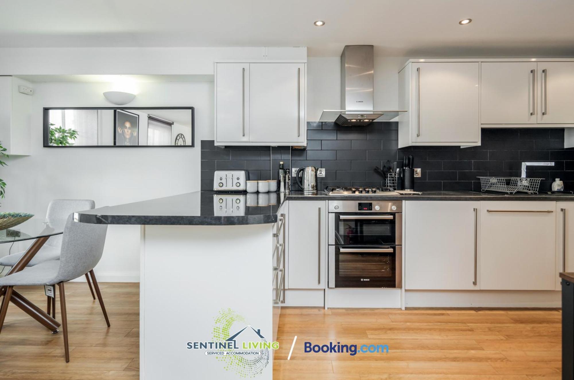 Apartamento Windsor Flat 2 Bed By Sentinel Living With Free Wifi And Parking Exterior foto