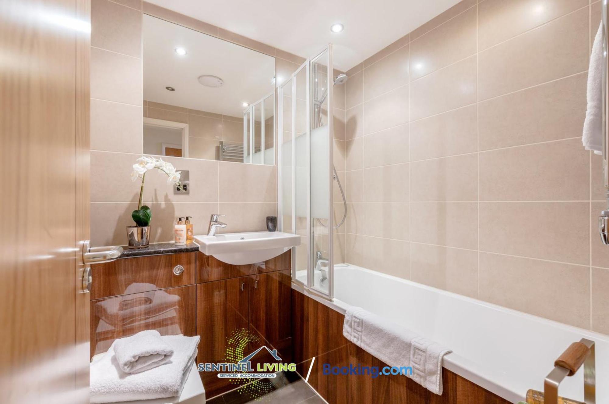Apartamento Windsor Flat 2 Bed By Sentinel Living With Free Wifi And Parking Exterior foto