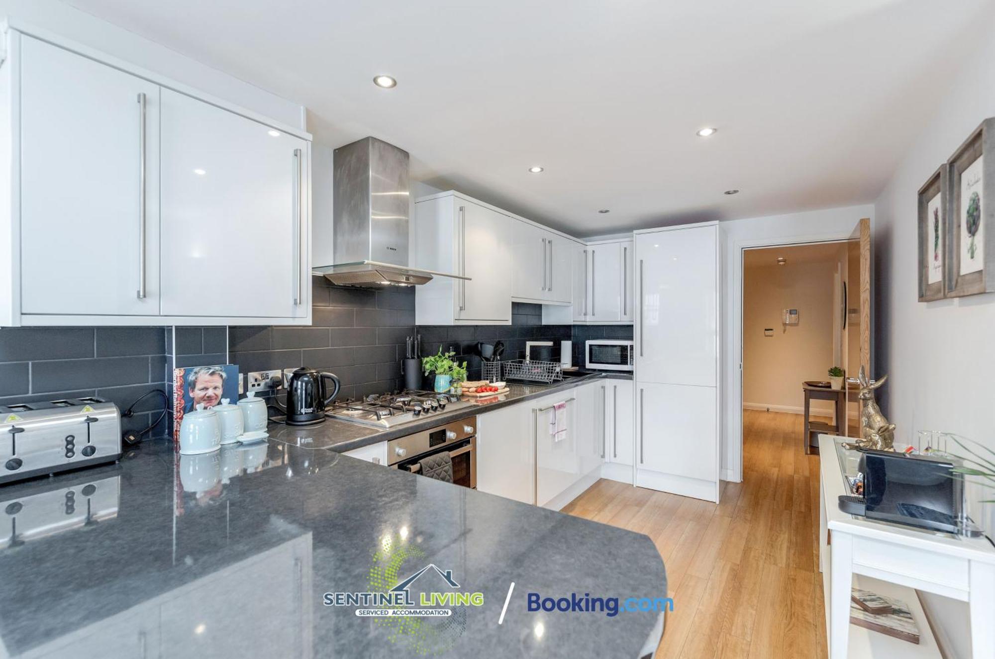 Apartamento Windsor Flat 2 Bed By Sentinel Living With Free Wifi And Parking Exterior foto